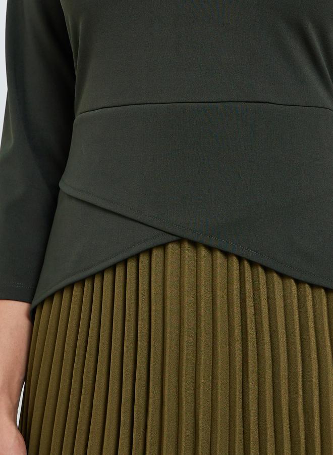 ستايلي فستان ميدي بطيات قصة واسعة - Image 3